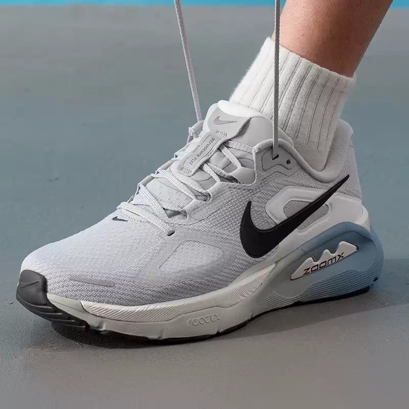 나이키 남성용 신발, 정품, 가벼운 무게, 도로용 러닝 - Lightweight Road Running Shoes 리뷰 및 가격